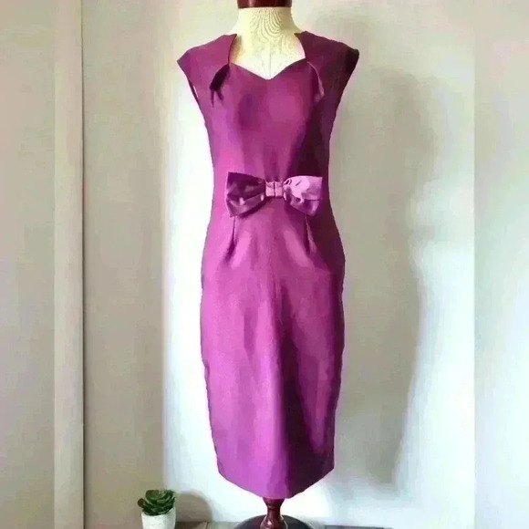 Hell Bunny vixen purple dress with bow.  Size xs. - Picture 1 of 9